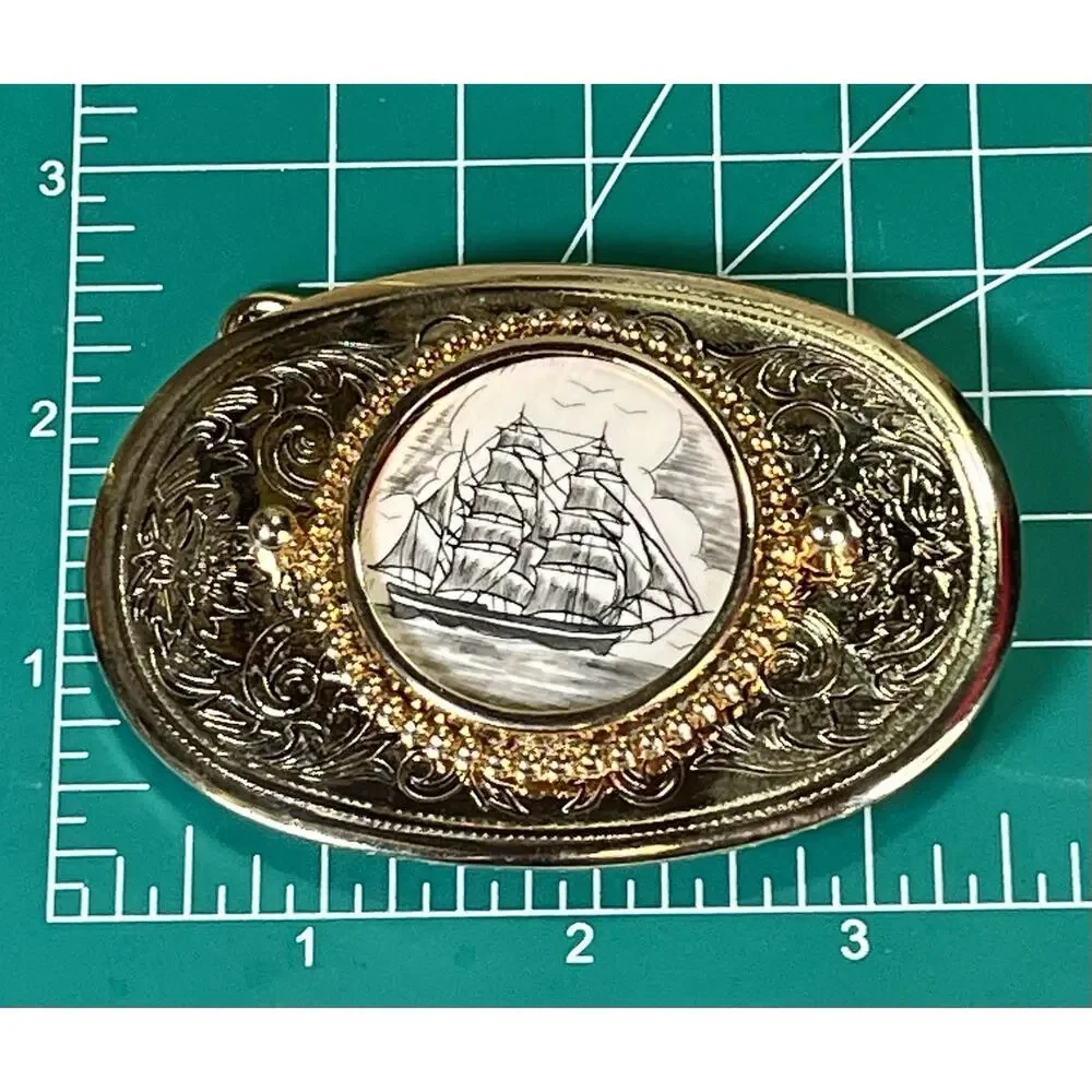 VTG Solid Brass Belt Buckle w/ Handcrafted Nautical Ship Scrimshaw Center NOS